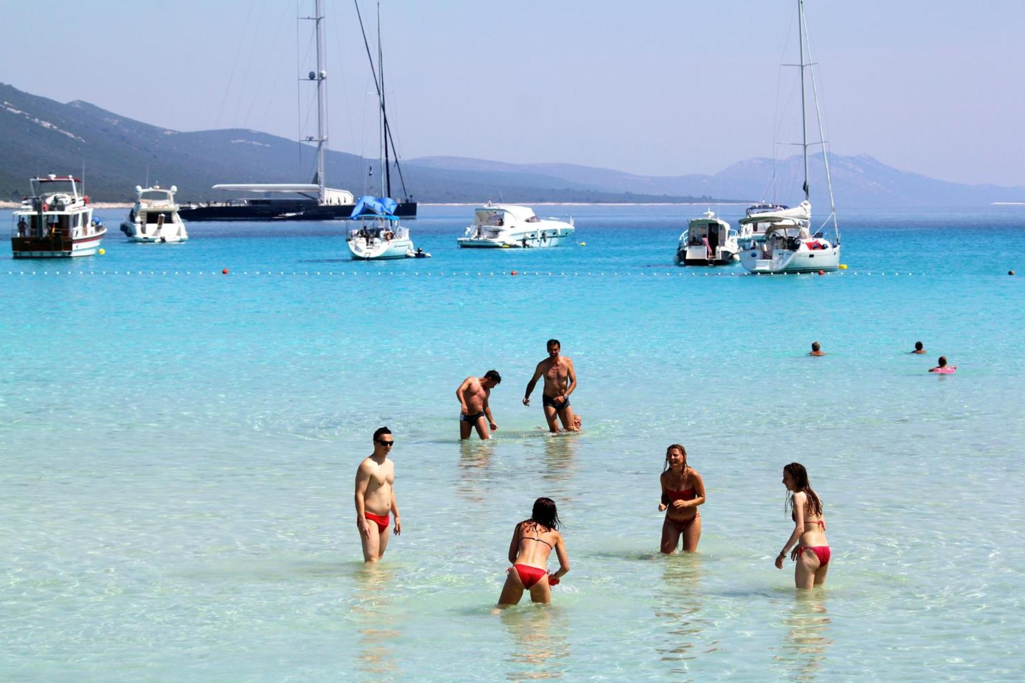 Apartments With A Parking Space Sali, Dugi Otok - 8154 Exterior foto